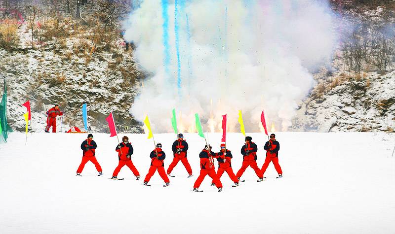 山东| 烟台 烟台塔山滑雪场