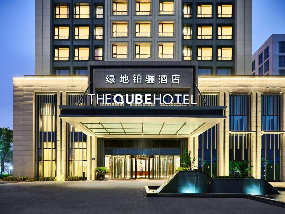 铂骊酒店logo图片